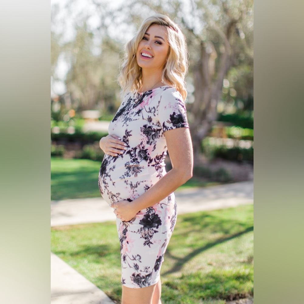 PinkBlush White Floral Fitted Maternity Dress M